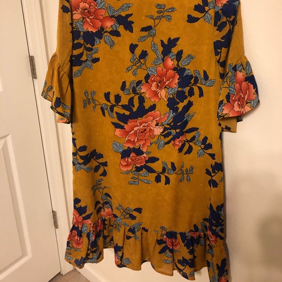 Mustard color floral print dress - Picture 2 of 2
